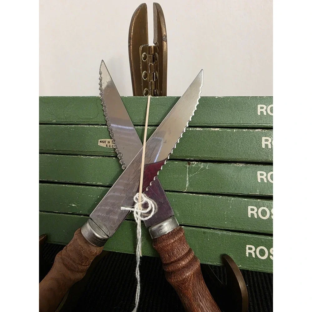 Set of 10 Vintage Rostfrei Steak Knives Serrated‎ Stainless Steel Wood Handles
